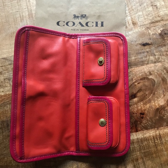 Wallet - Picture 5 of 7